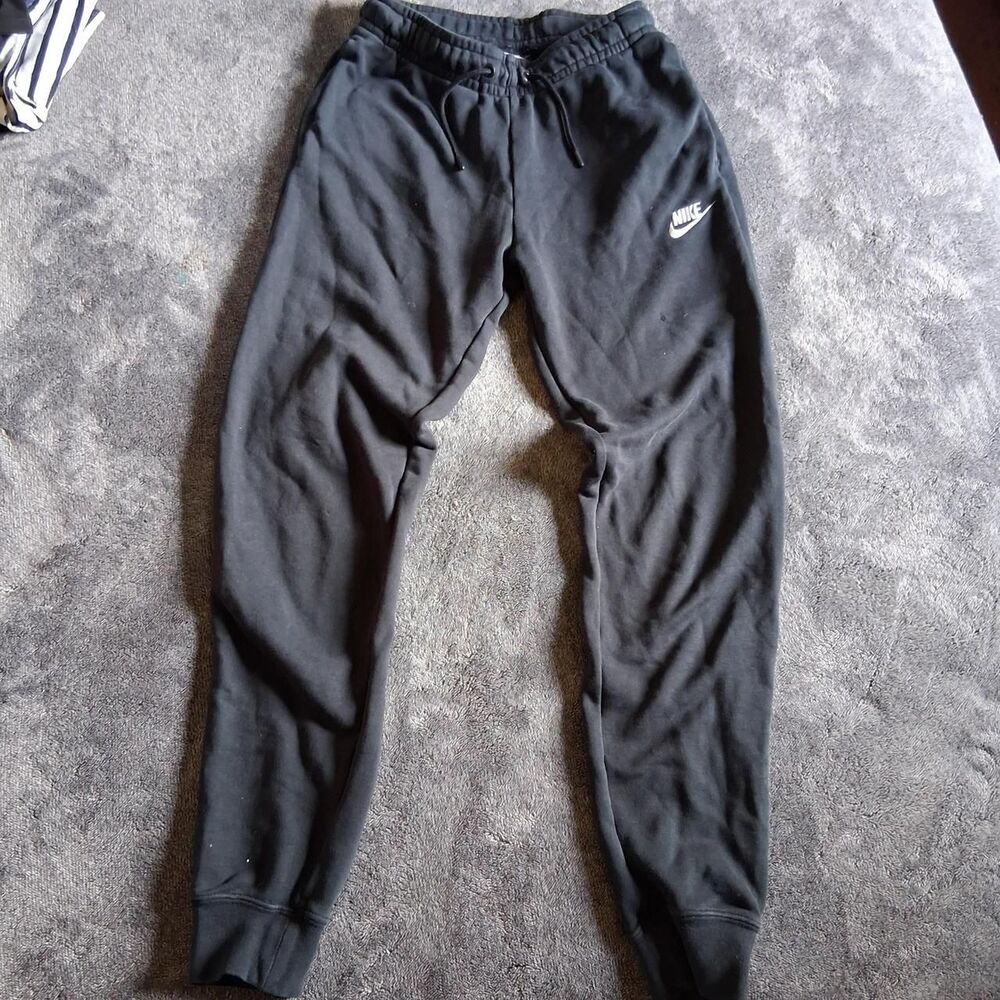 Nike Women's Black Joggers-tracksuits